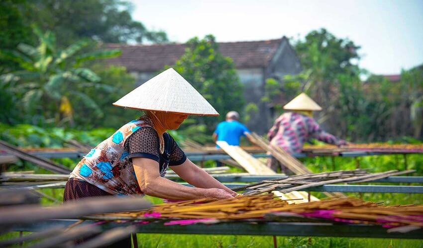 Le séchage au soleil prend environ la moitié du temps