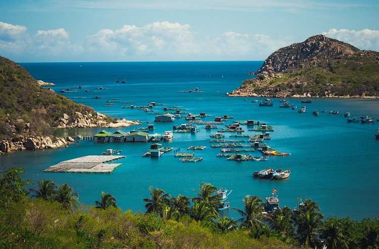baie-Vinh-Hy-Ninh-Thuan-Vietnam